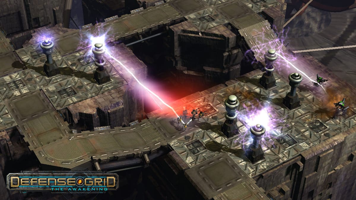 Defense Grid: The Awakening: sci-fi towers and glowing paths shaping the route